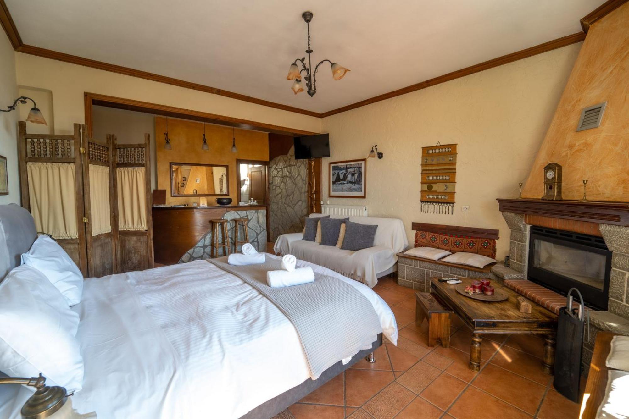 Semeli Guesthouse Karpenísion エクステリア 写真