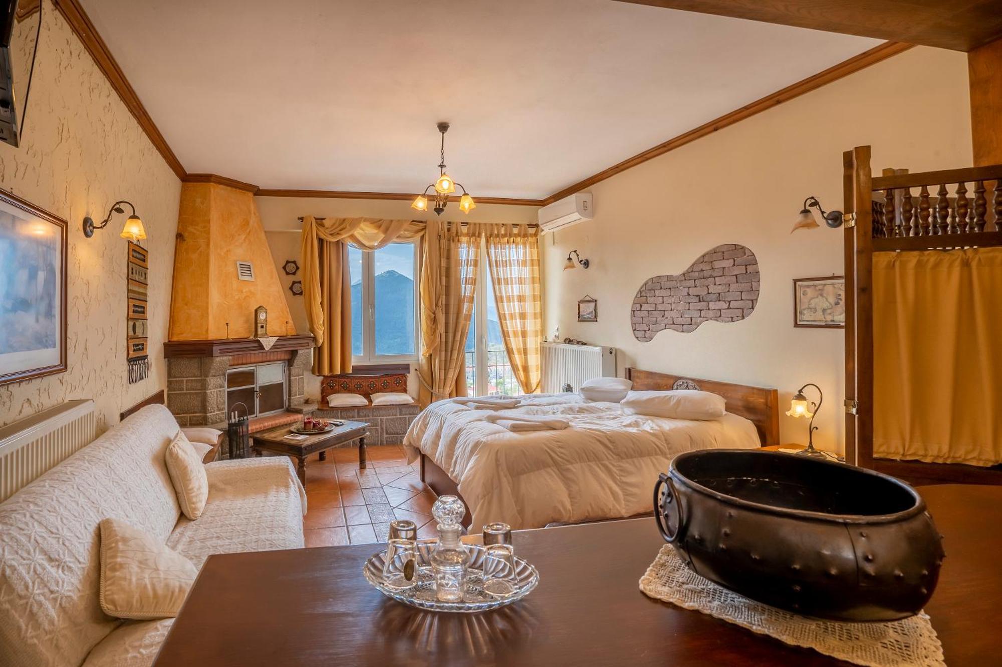 Semeli Guesthouse Karpenísion エクステリア 写真